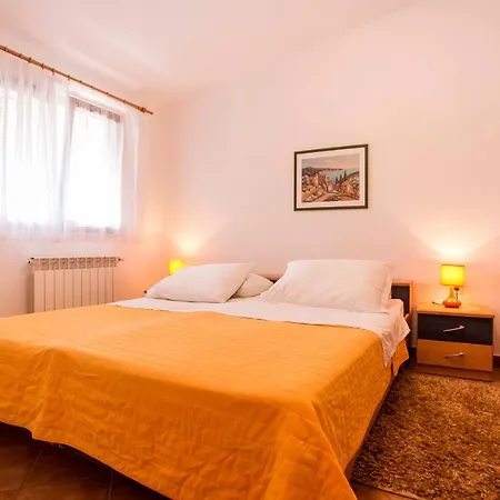 Apartment Apartments Romano