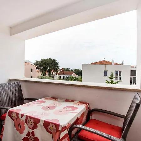 Apartments Romano Apartment *
