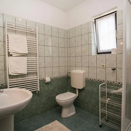 Apartments Romano Apartment