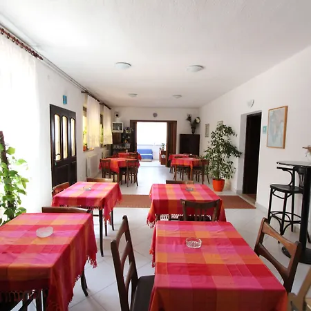 Daire Apartments Romano