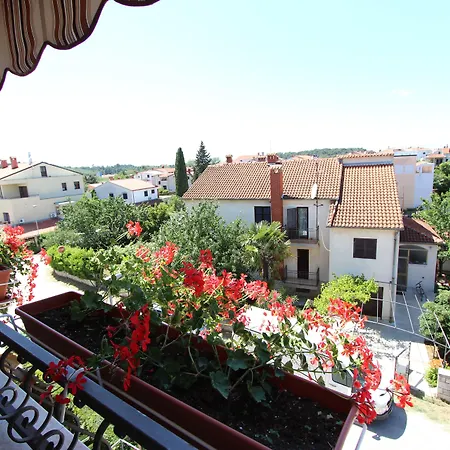 Apartments Romano Daire
