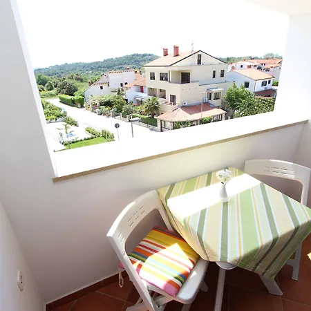 Daire Apartments Romano