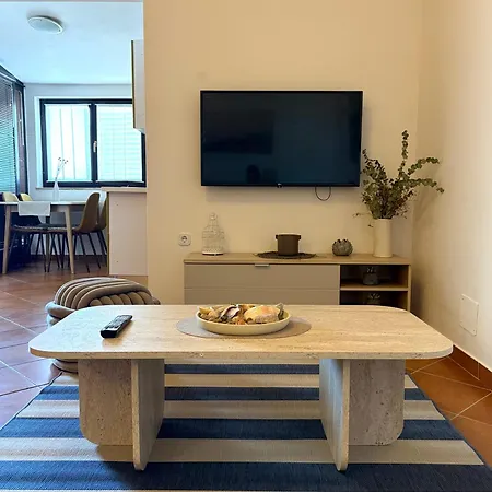 Apartments Romano Daire